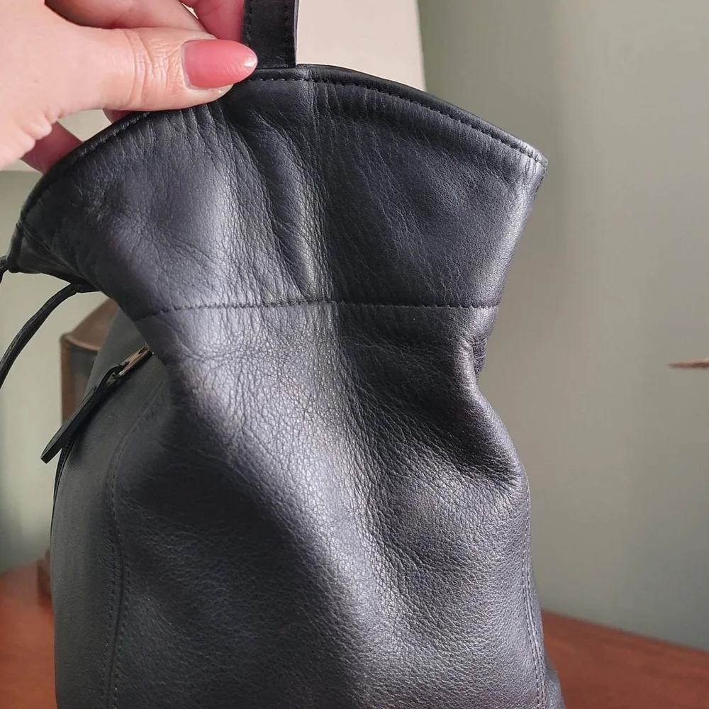 Coach 4160 Soho Sling Backpack Black Leather Vintage Y2K Bag